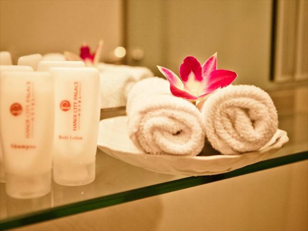Hanoi Gratitude Hotel Esterno foto